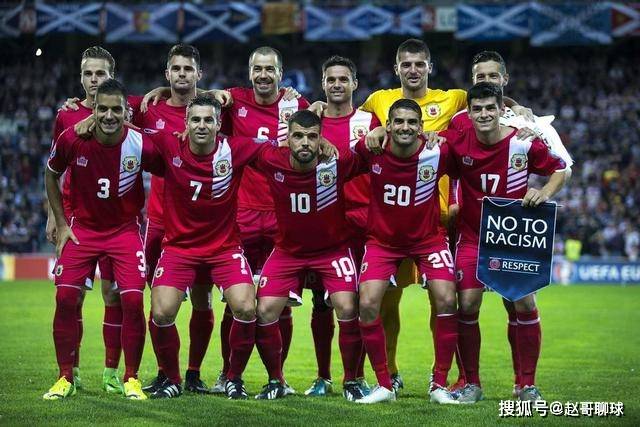 世俱杯首现裁判佩戴执法记录仪 俩中国裁判入选